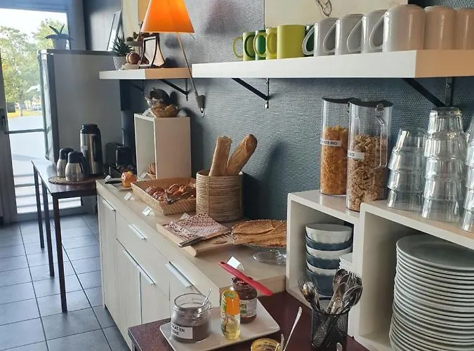 Ξενοδοχείο De La Gare 3*