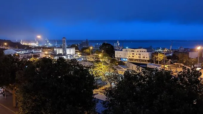 De La Gare 3* Брест