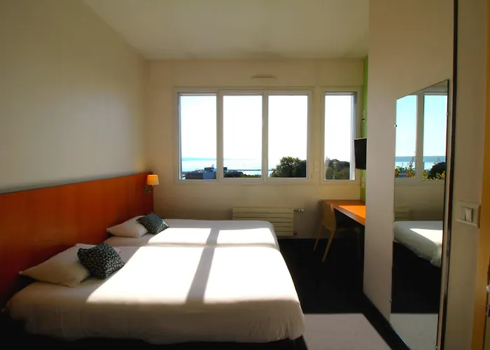 De La Gare Брест