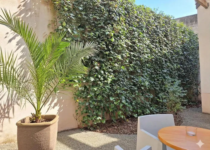 Ξενοδοχείο De La Gare 3*